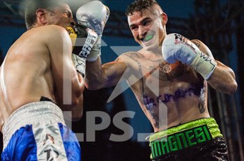 2019-06-21 - un momento del match - TITOLO INTERNAZIONALE WBC PESI SUPERPIUMA - LOPEZ VS MAGNESI - BOXING - CONTACT